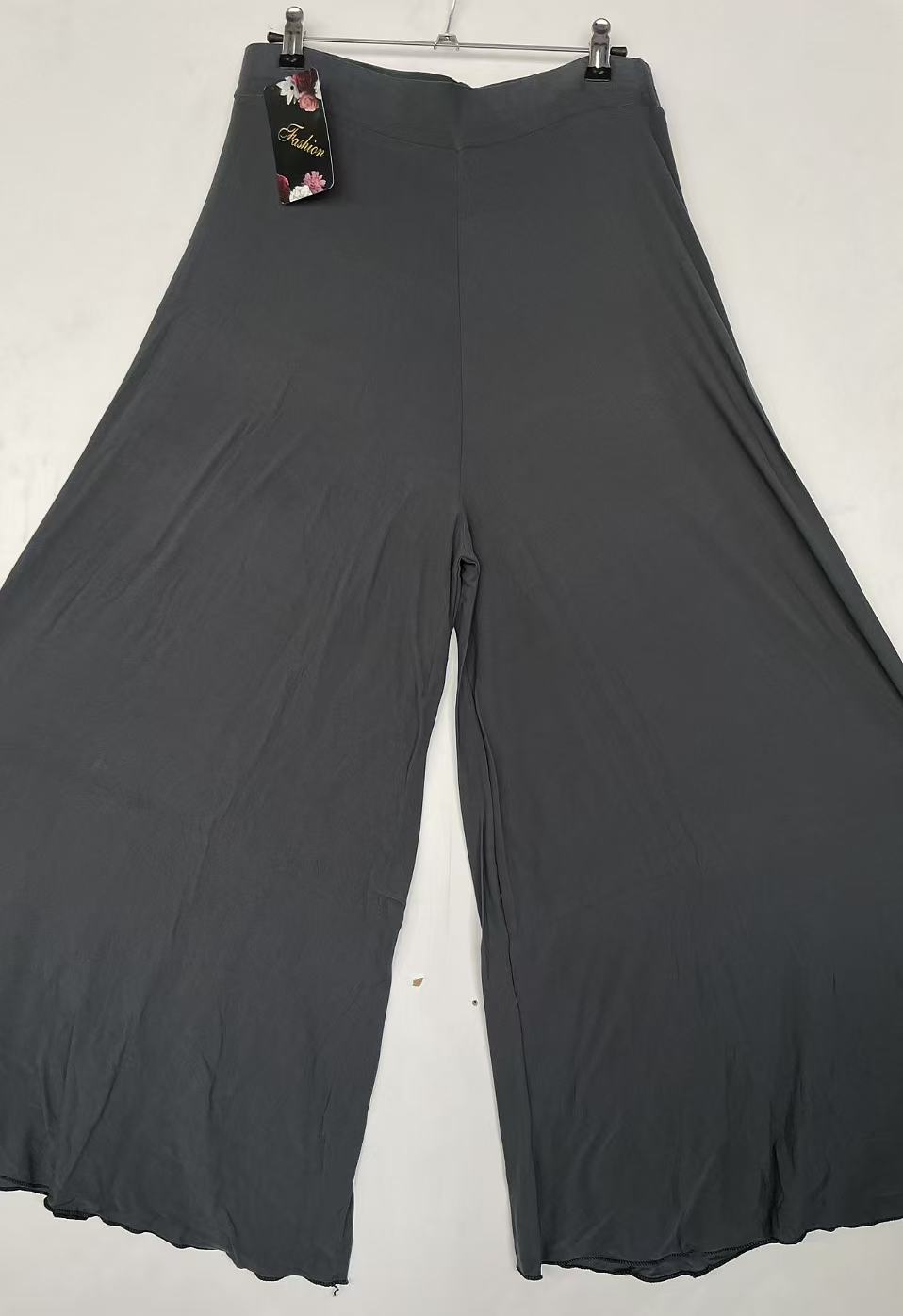 Mlečni velur pantalone(Jednobojno)